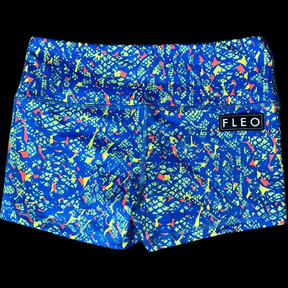NWT FLEO Cold Blooded Shorts (High-rise Original) Size Medium LIMITED EDITION